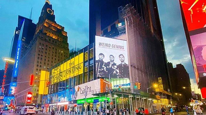 Lagu Lathi Milik Weird Genius Terpampang di Billboard Times Square New